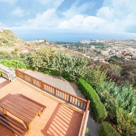 Holiday home Nature Meets Luxury In Nice Near Tenerife Coastline